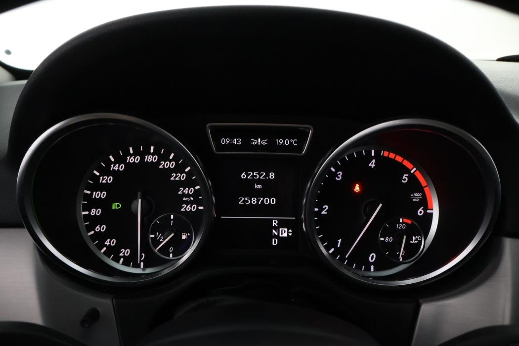 MERCEDES-BENZ ML 2012