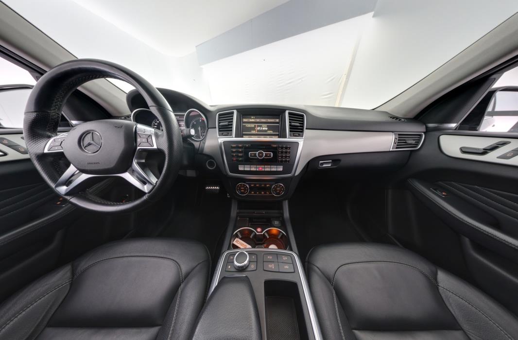 MERCEDES-BENZ ML 2012