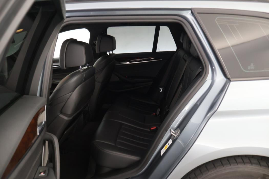 BMW 520 2018