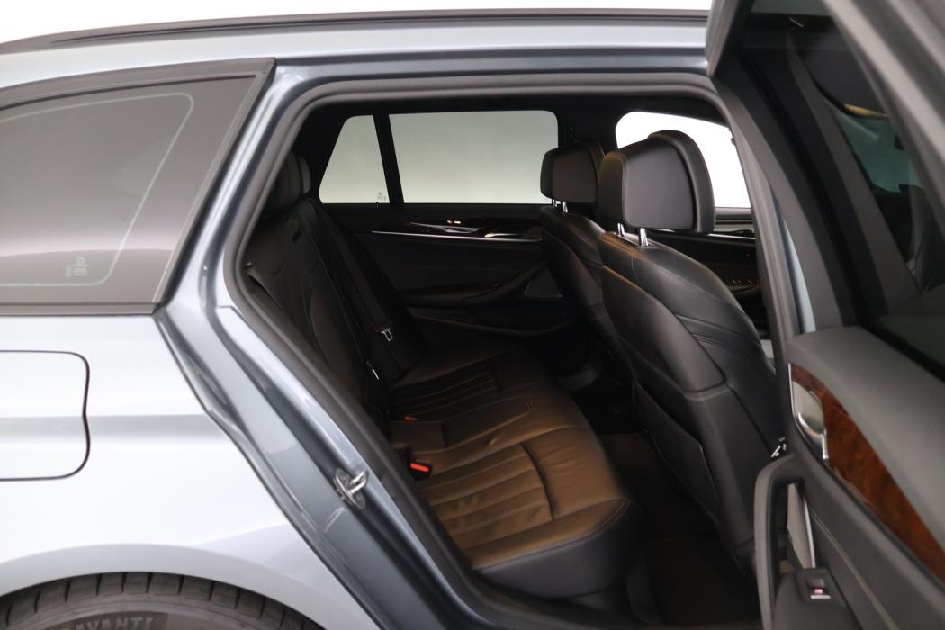 BMW 520 2018