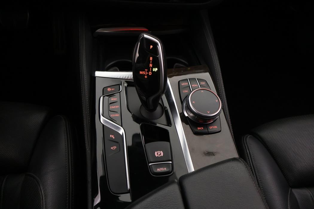 BMW 520 2018