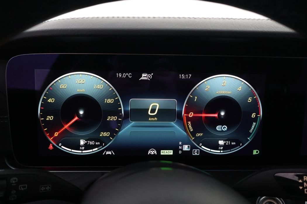 MERCEDES-BENZ E 2021