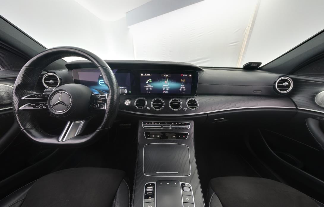 MERCEDES-BENZ E 2021