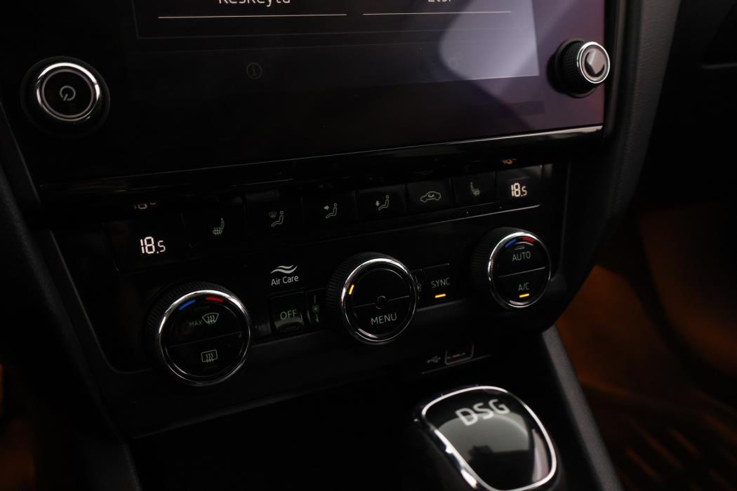 SKODA Octavia 2019