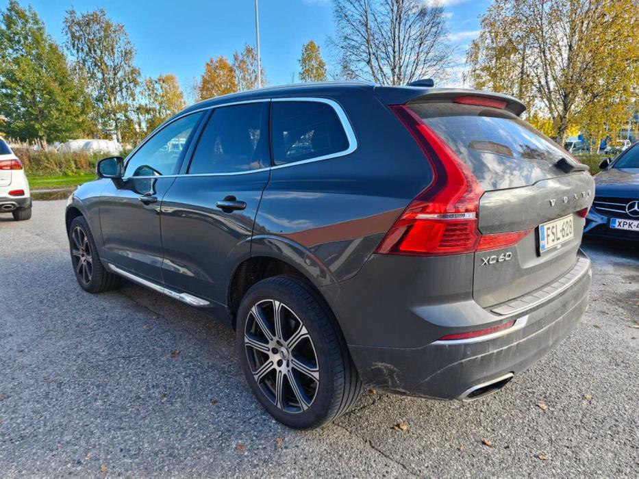 VOLVO XC60 2018