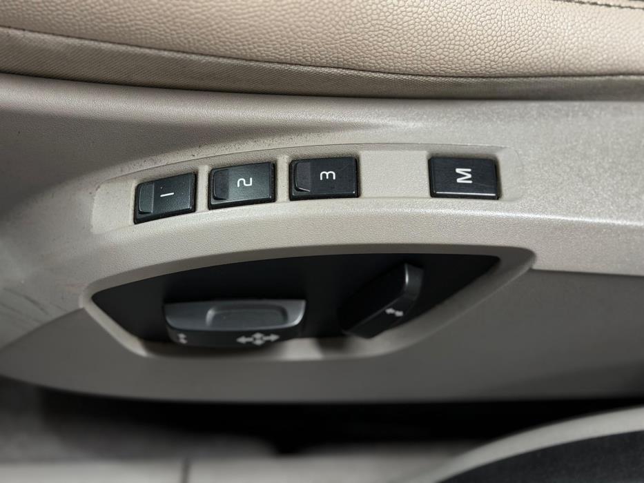 VOLVO V50 2009
