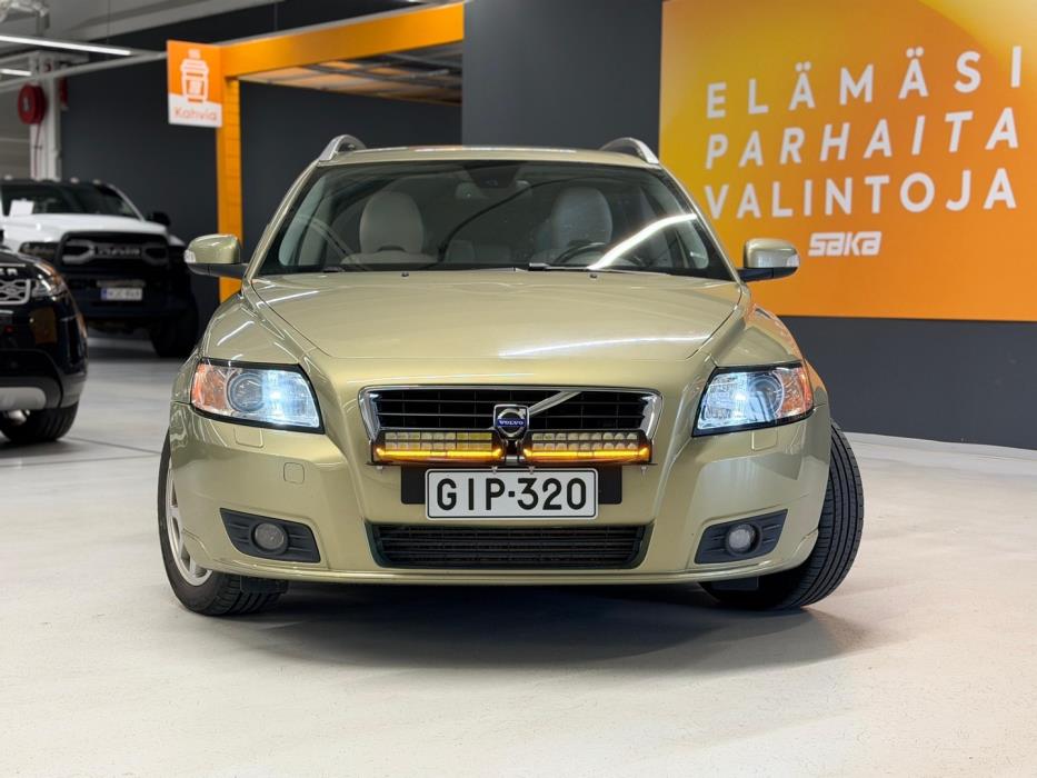 VOLVO V50 2009