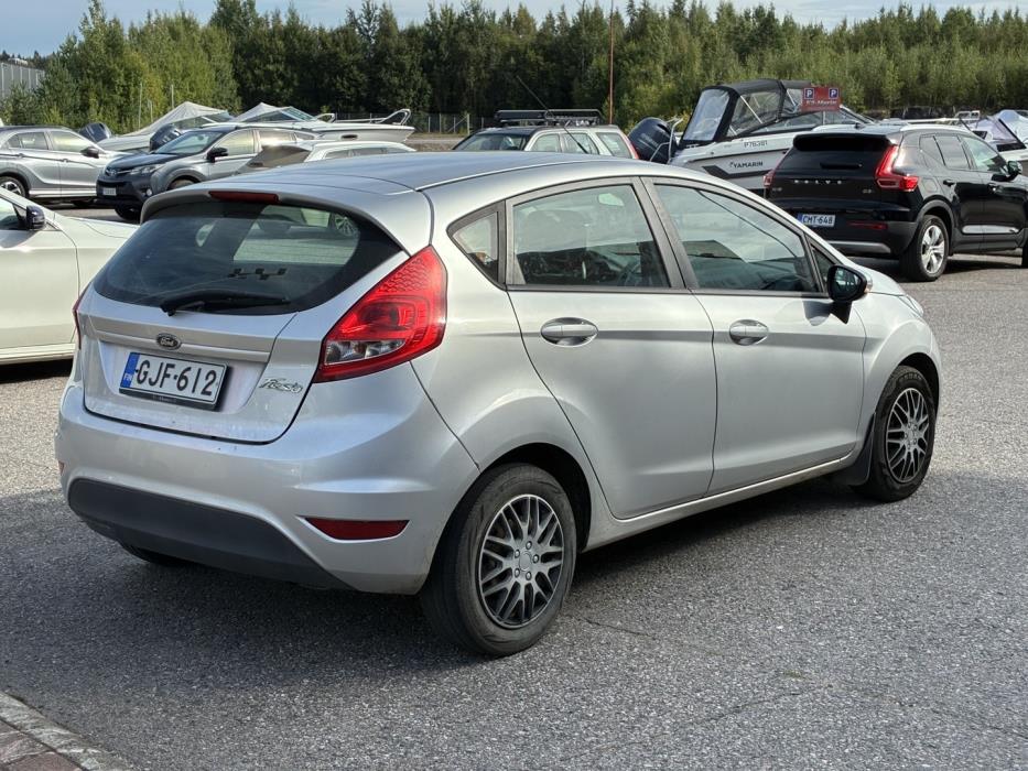 FORD Fiesta 2011