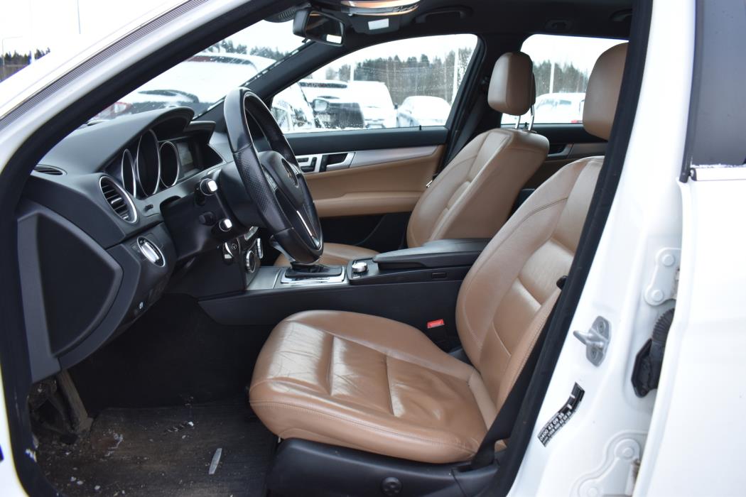MERCEDES-BENZ C 2014