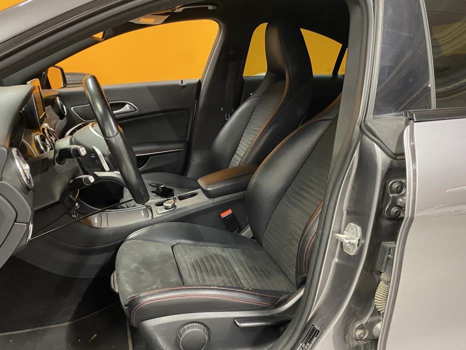 MERCEDES-BENZ CLA 2016