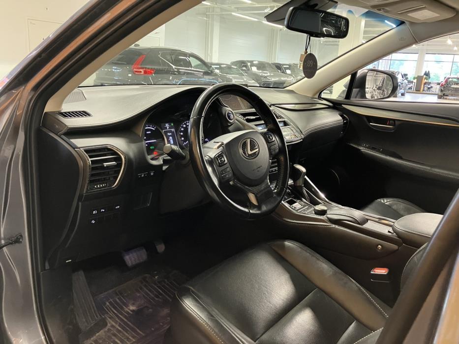 LEXUS NX 2016