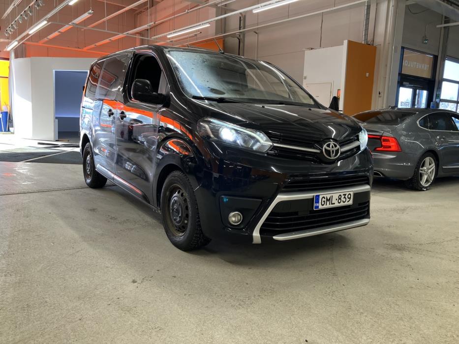 TOYOTA Proace 2017