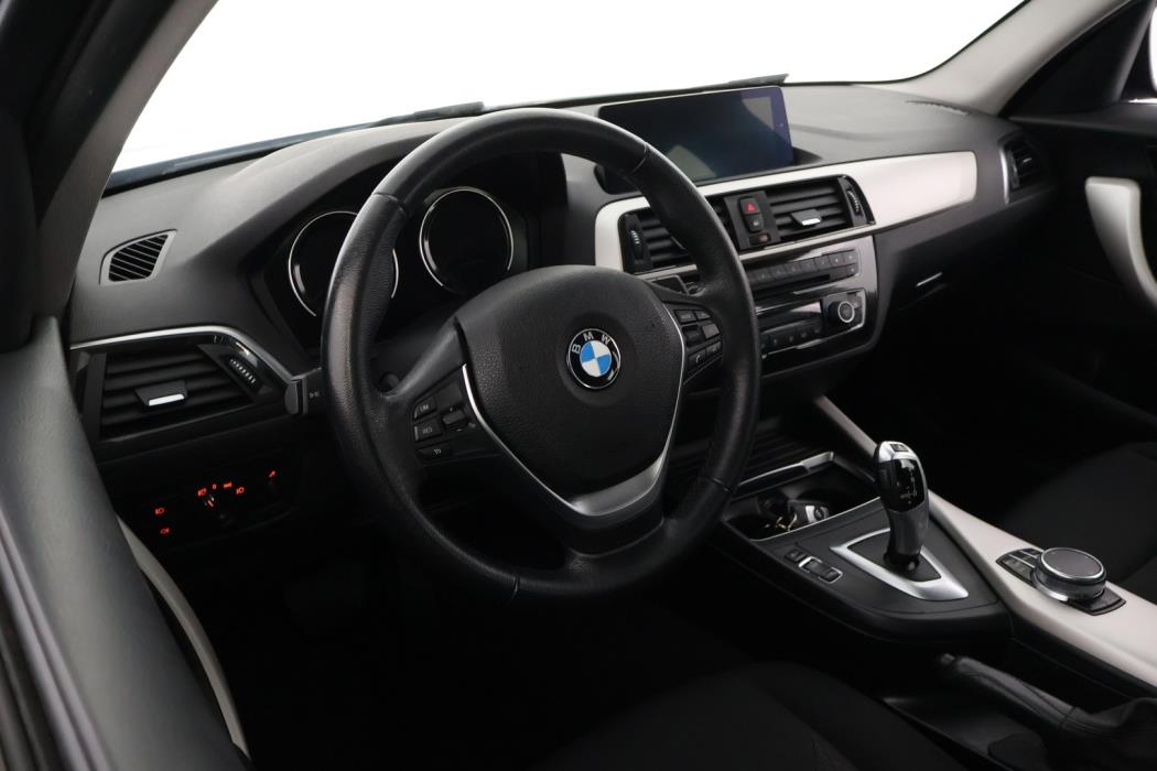 BMW 118 2018