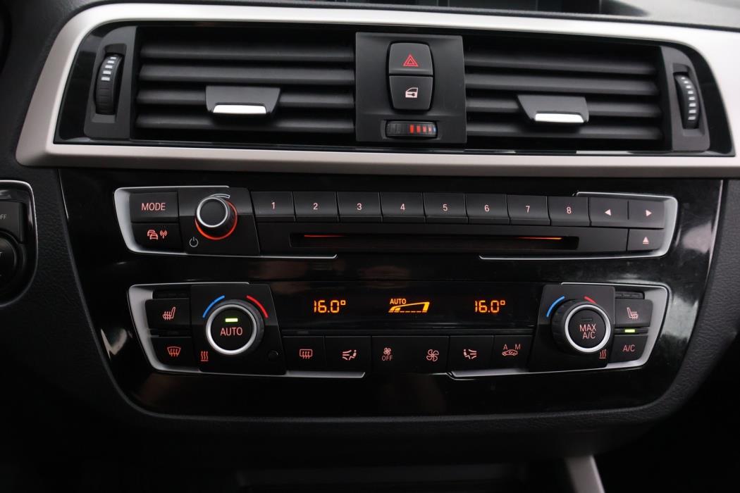 BMW 118 2018