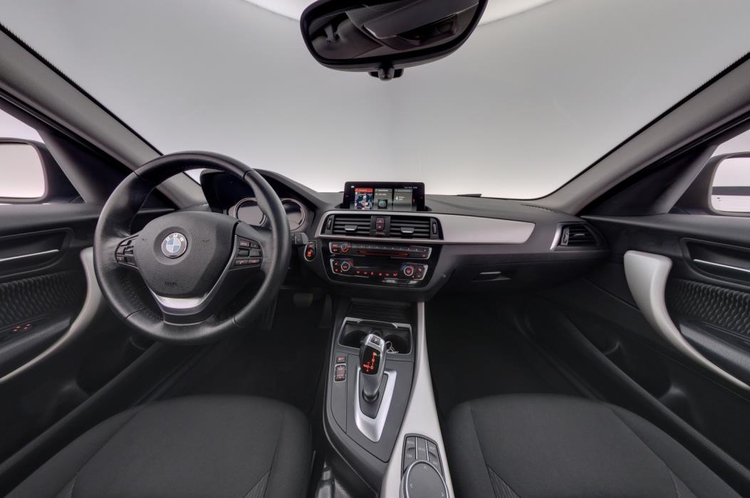 BMW 118 2018