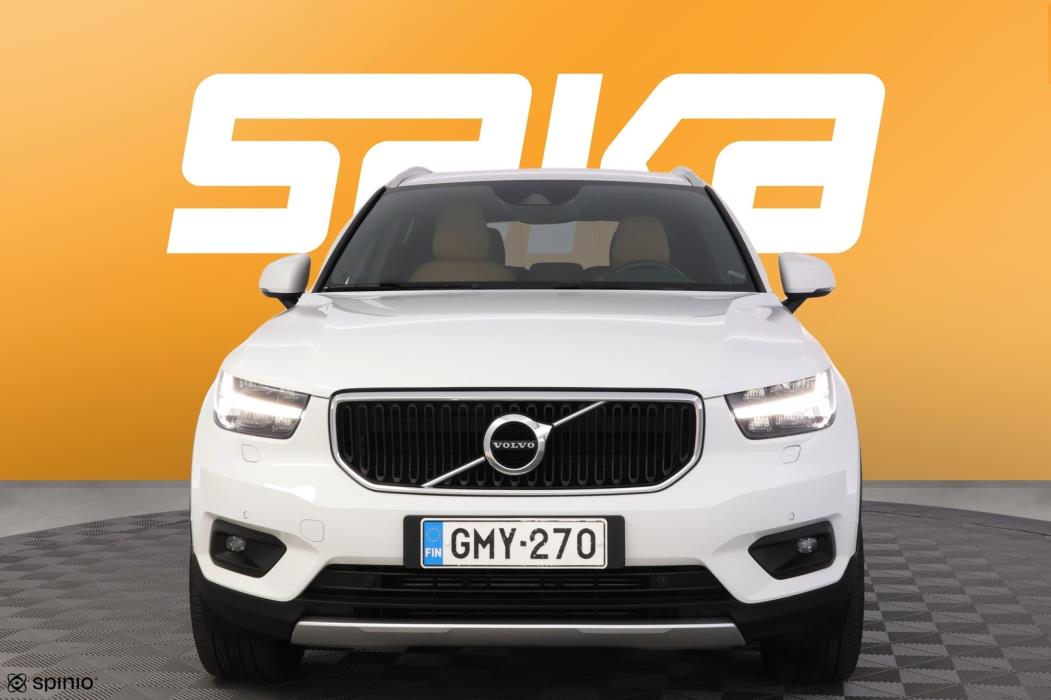 VOLVO XC40 2018