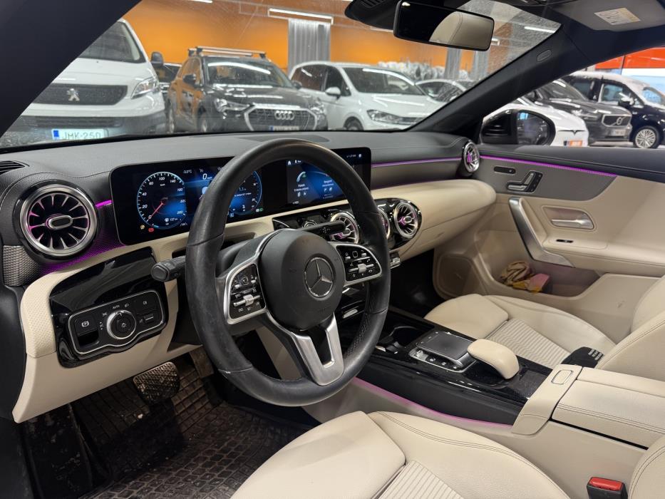 MERCEDES-BENZ CLA 2019