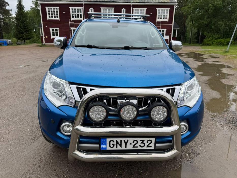 MITSUBISHI L200 2017
