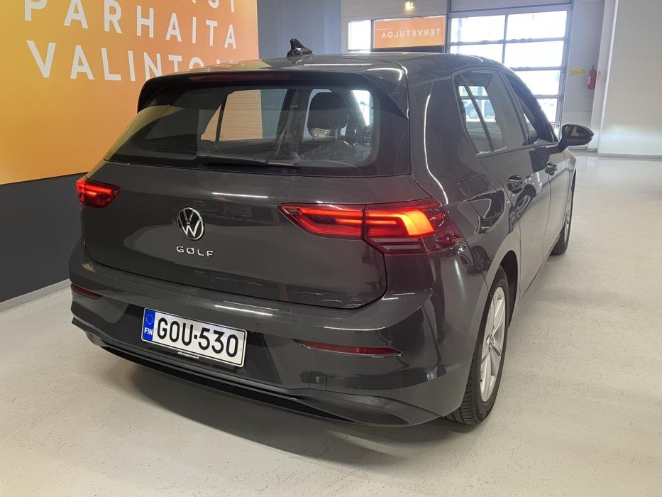 VOLKSWAGEN Golf 2021