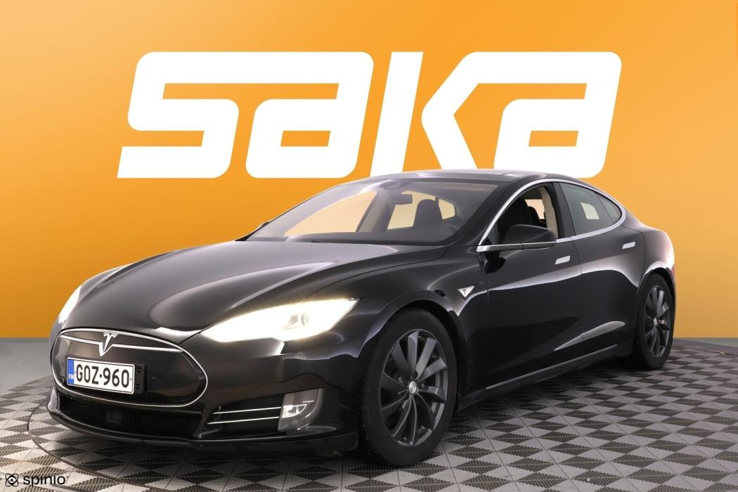 TESLA Model S 2016