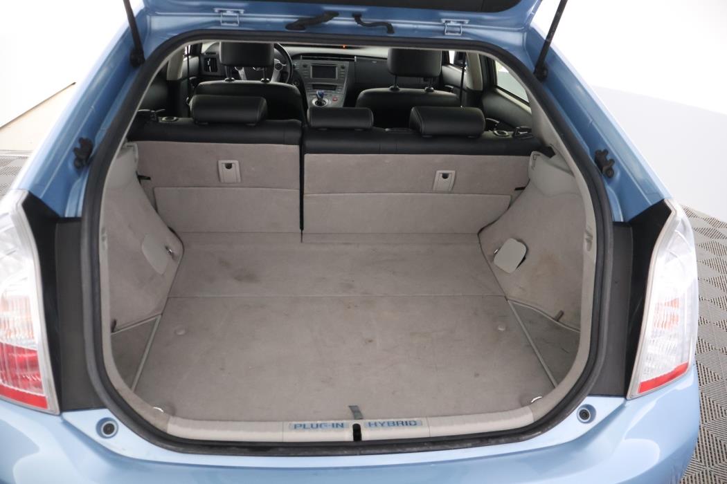 TOYOTA PRIUS PLUG-IN HYBRID 2013