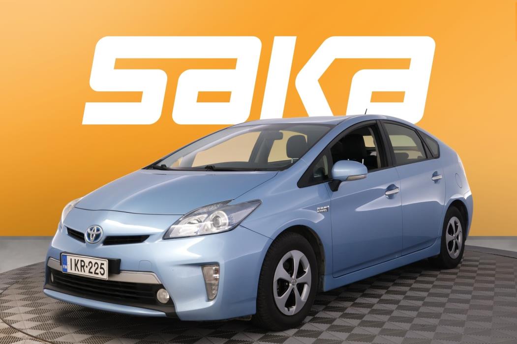 TOYOTA PRIUS PLUG-IN HYBRID 2013