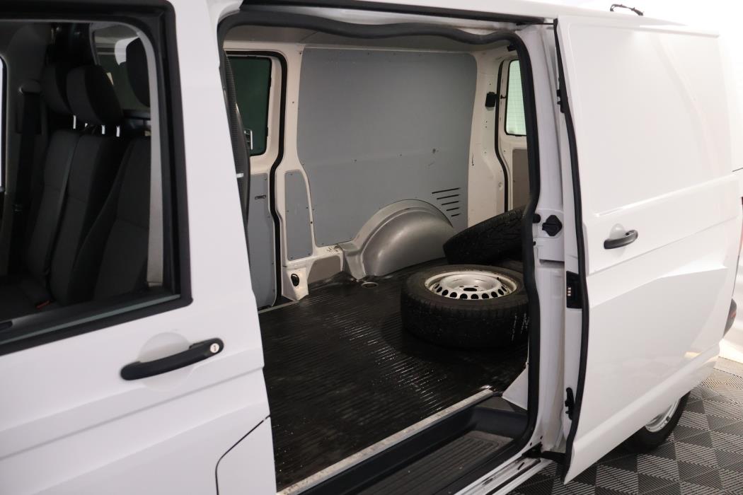 VOLKSWAGEN Transporter 2016