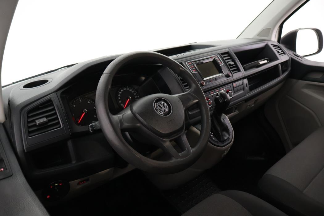 VOLKSWAGEN Transporter 2016