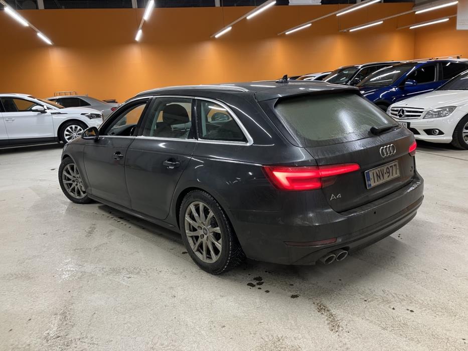 AUDI A4 2016