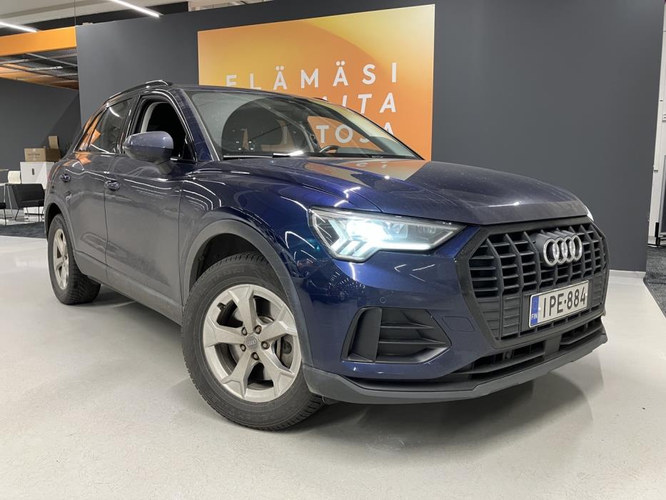 AUDI Q3 2022