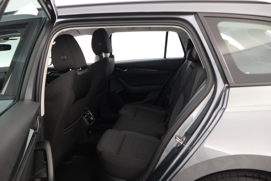 SKODA Octavia 2022