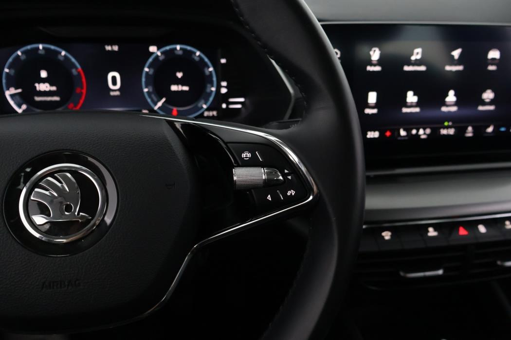 SKODA Octavia 2022