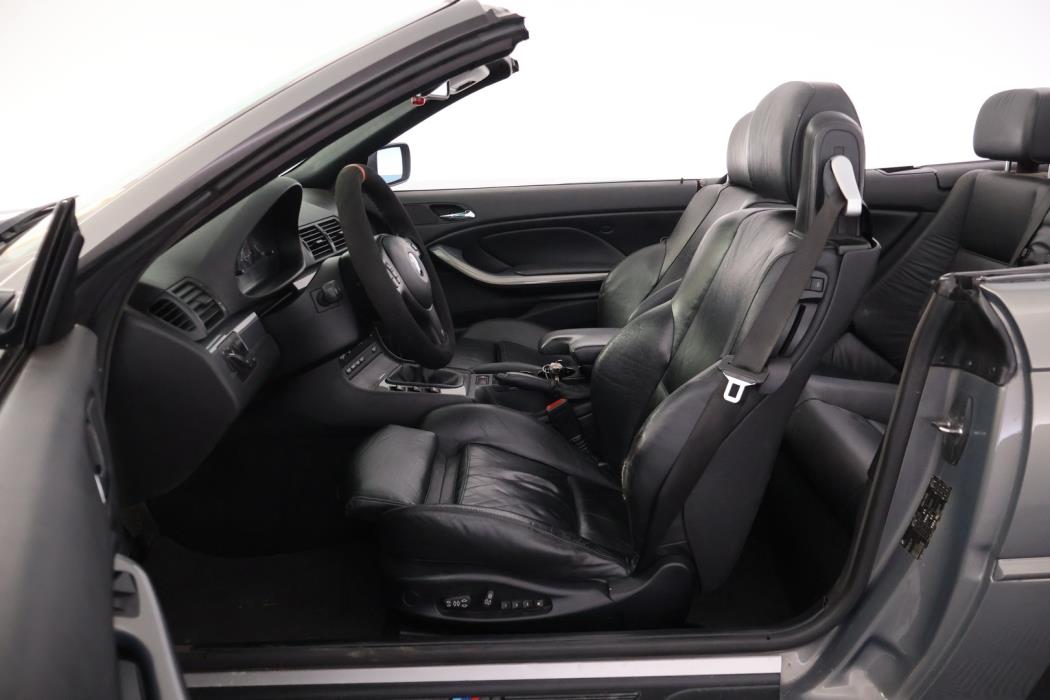 BMW 325 2002