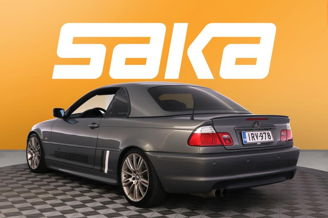 BMW 325 2002