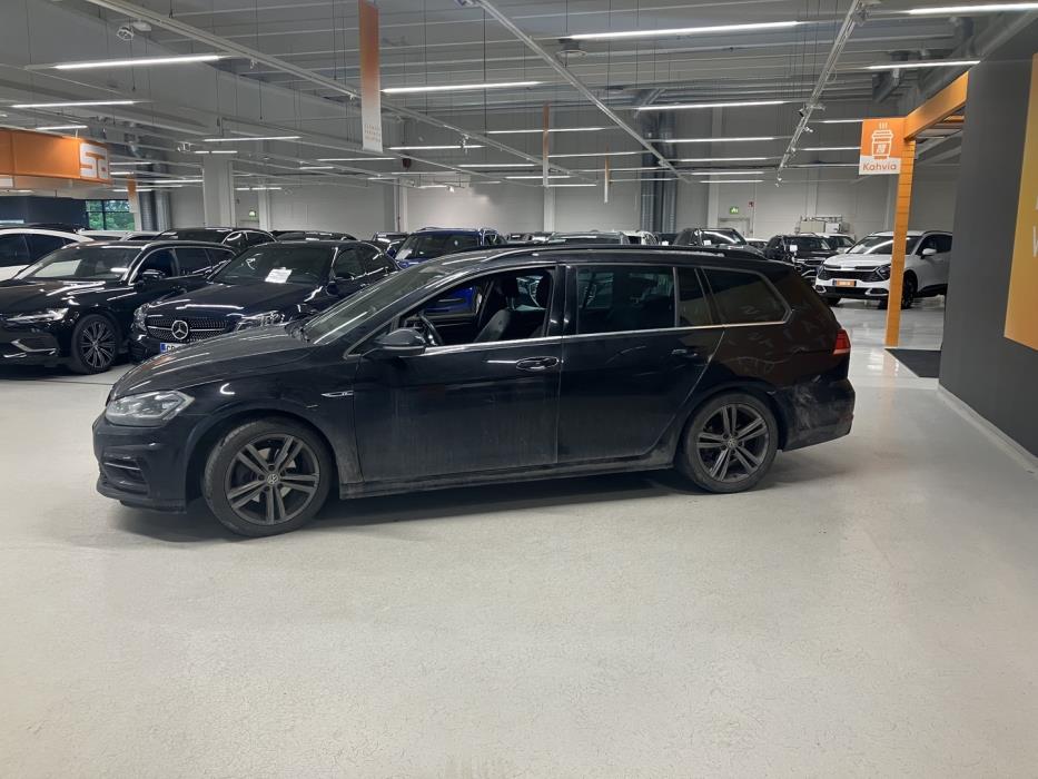 VOLKSWAGEN Golf 2019