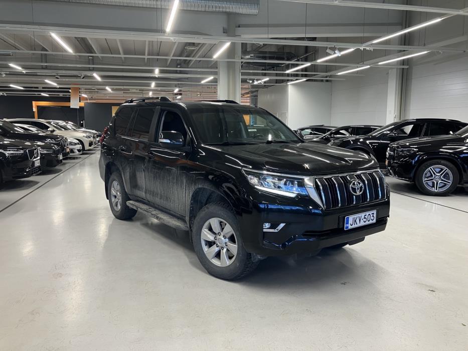 TOYOTA Land Cruiser 2018