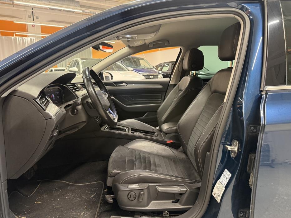 VOLKSWAGEN Passat 2021