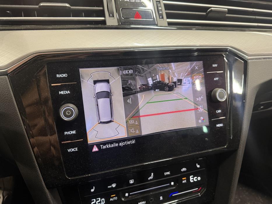 VOLKSWAGEN Passat 2021