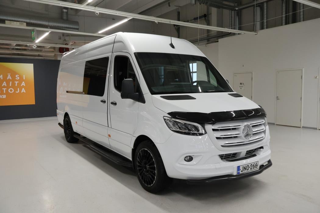 MERCEDES-BENZ Sprinter 2024