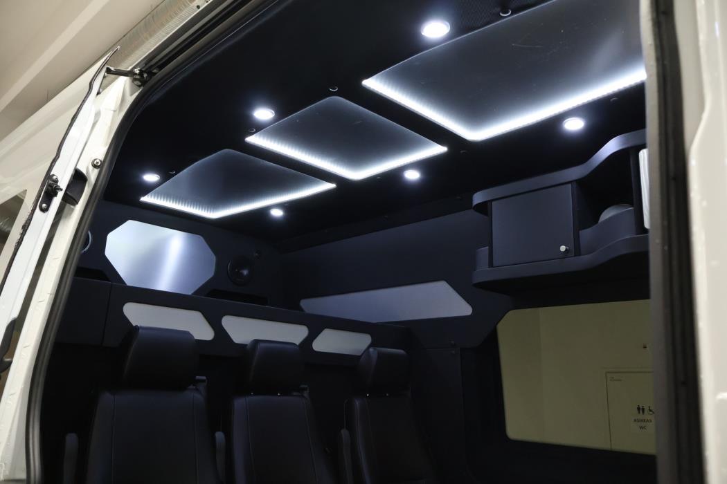 MERCEDES-BENZ Sprinter 2024