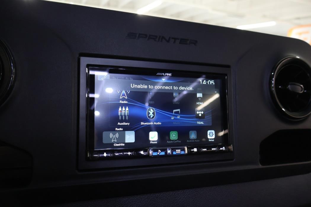 MERCEDES-BENZ Sprinter 2024