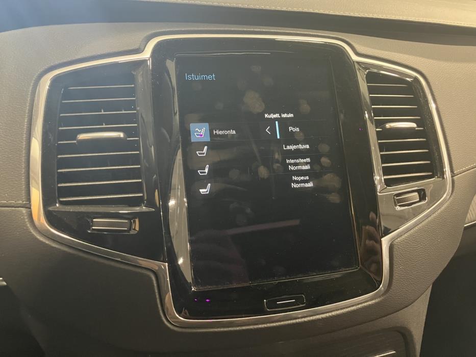 VOLVO XC90 2020