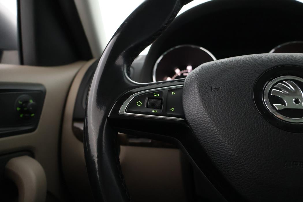 SKODA Yeti 2014
