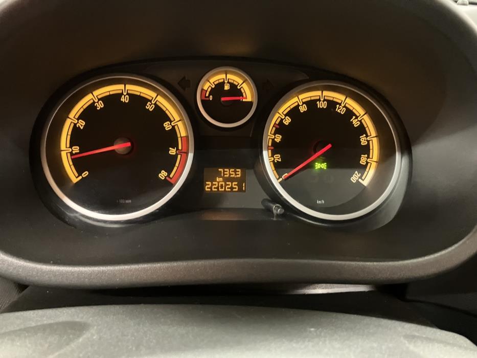 OPEL Corsa 2011