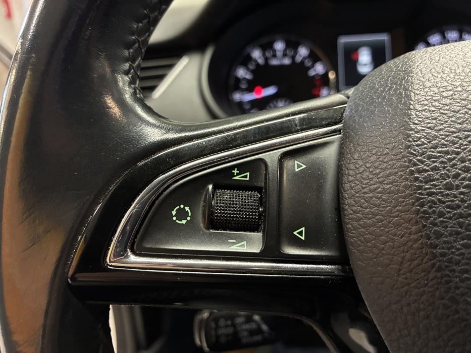 SKODA Octavia 2014
