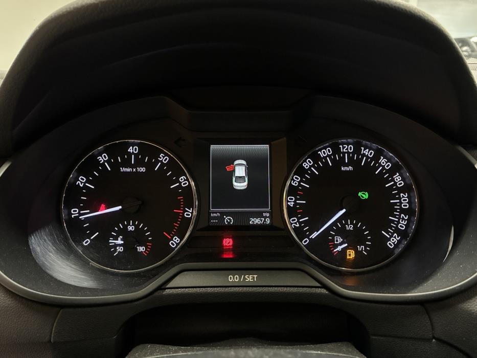 SKODA Octavia 2014