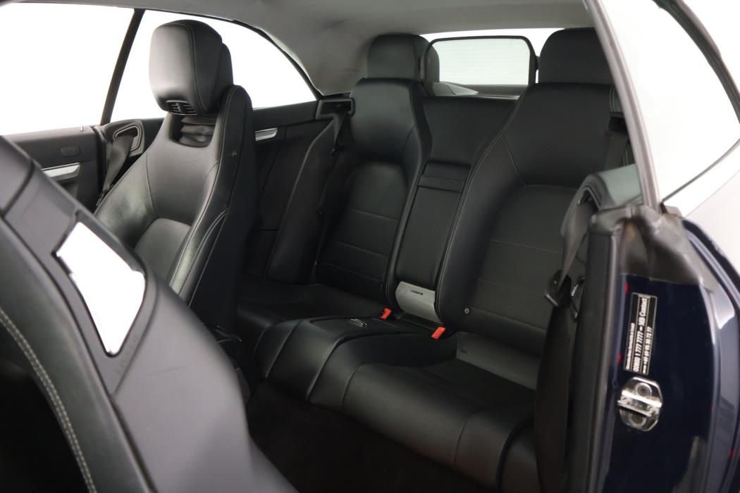 MERCEDES-BENZ E 2012