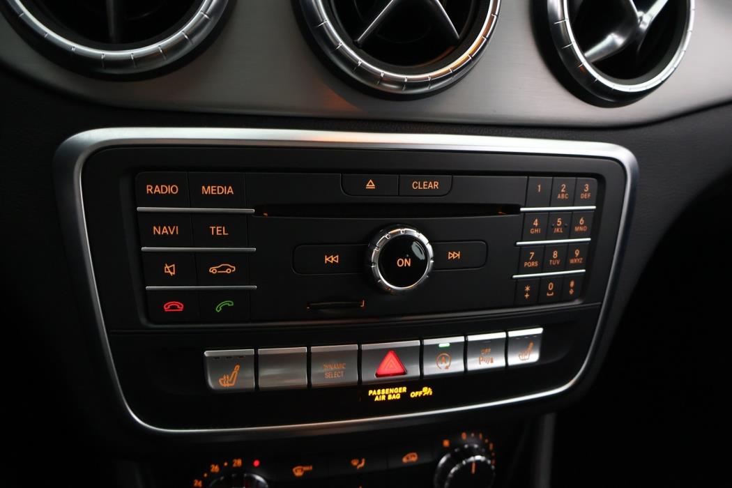 MERCEDES-BENZ CLA 2018