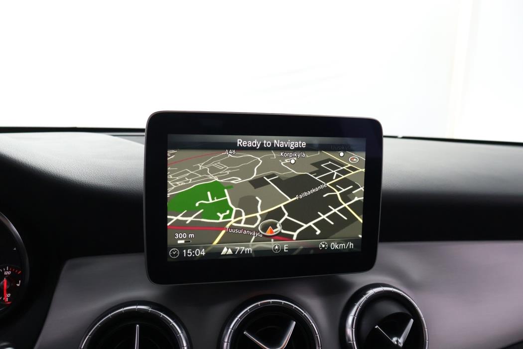 MERCEDES-BENZ CLA 2018