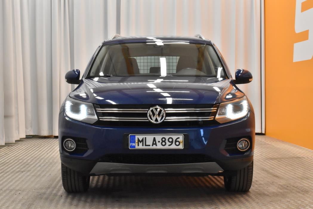 VOLKSWAGEN Tiguan 2013